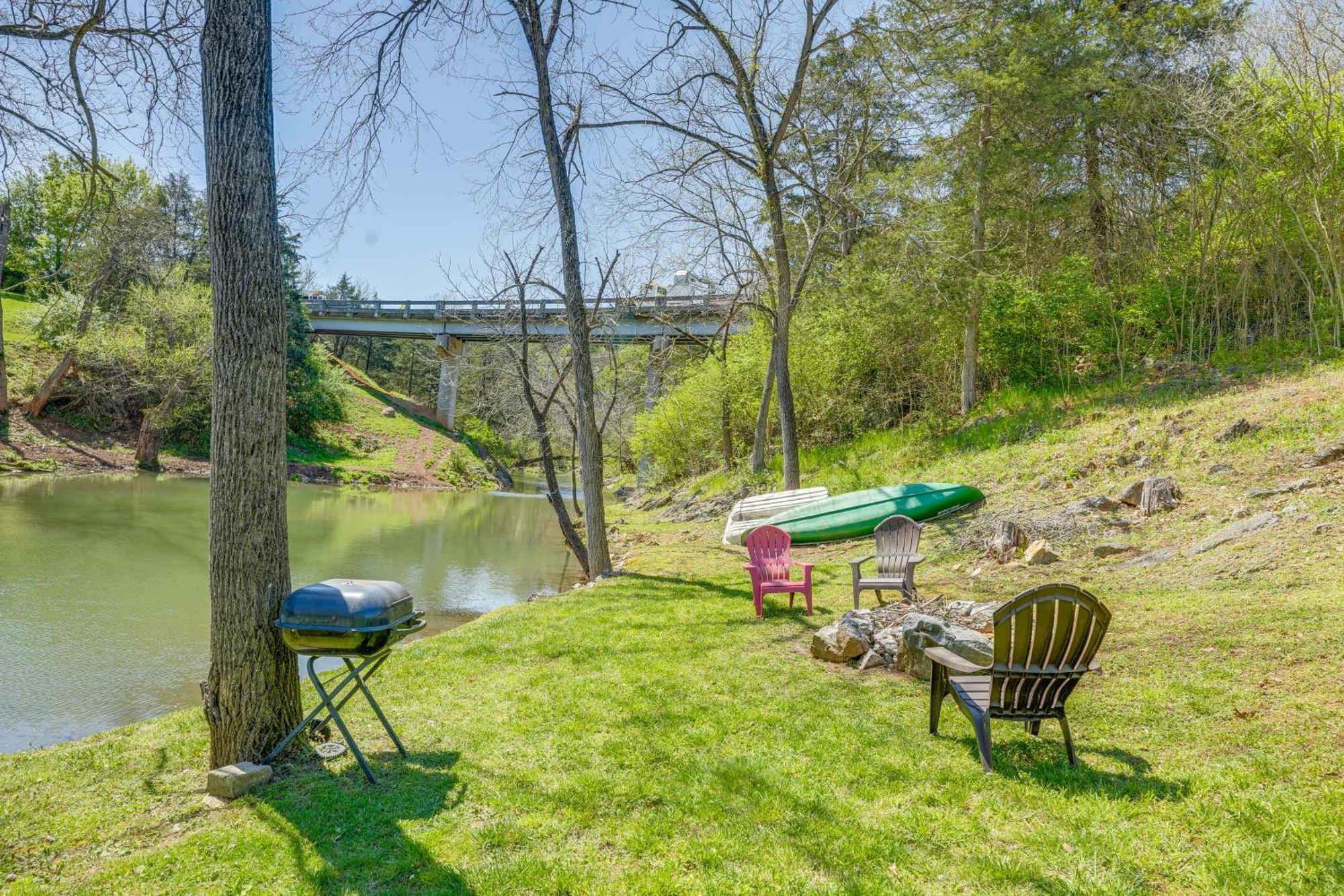 Waterfront Virginia Retreat With Canoe, Pets Welcome Rileyville Buitenkant foto